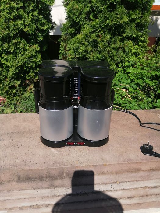 Кавоварка електрична.