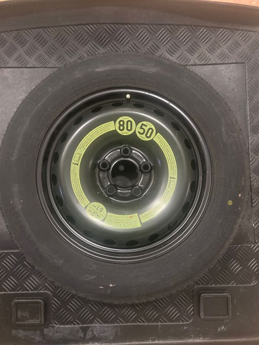 Kit Pneu emergencia/ macaco para Mercedes