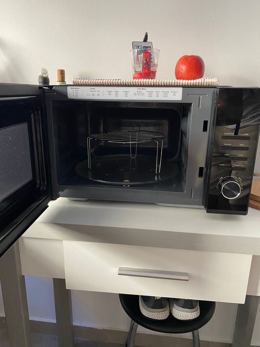 Microondas Flama Preto