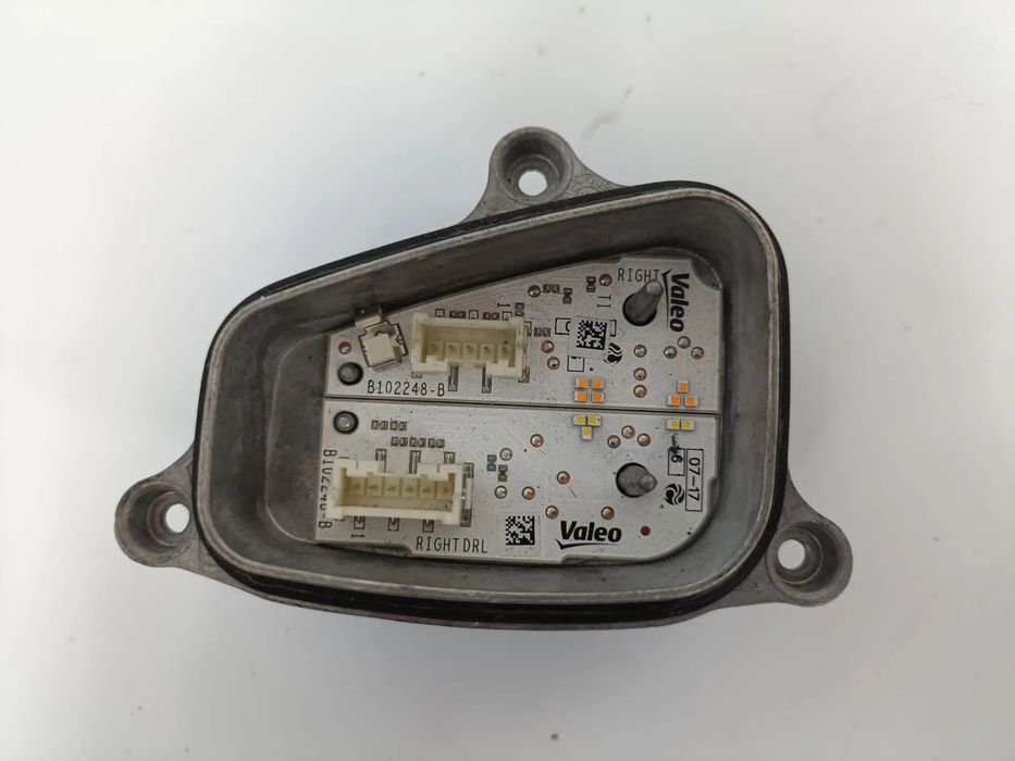 Balástro xénon / módulo LED SEAT Arona (KJ7)