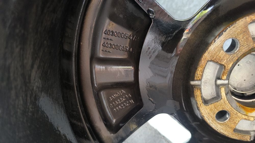 Диски R16 4x100 Renault Dacia 403006547R