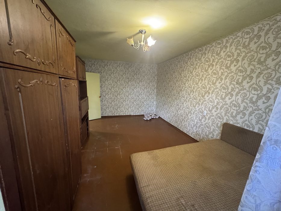 Продам квартиру Тополь 3