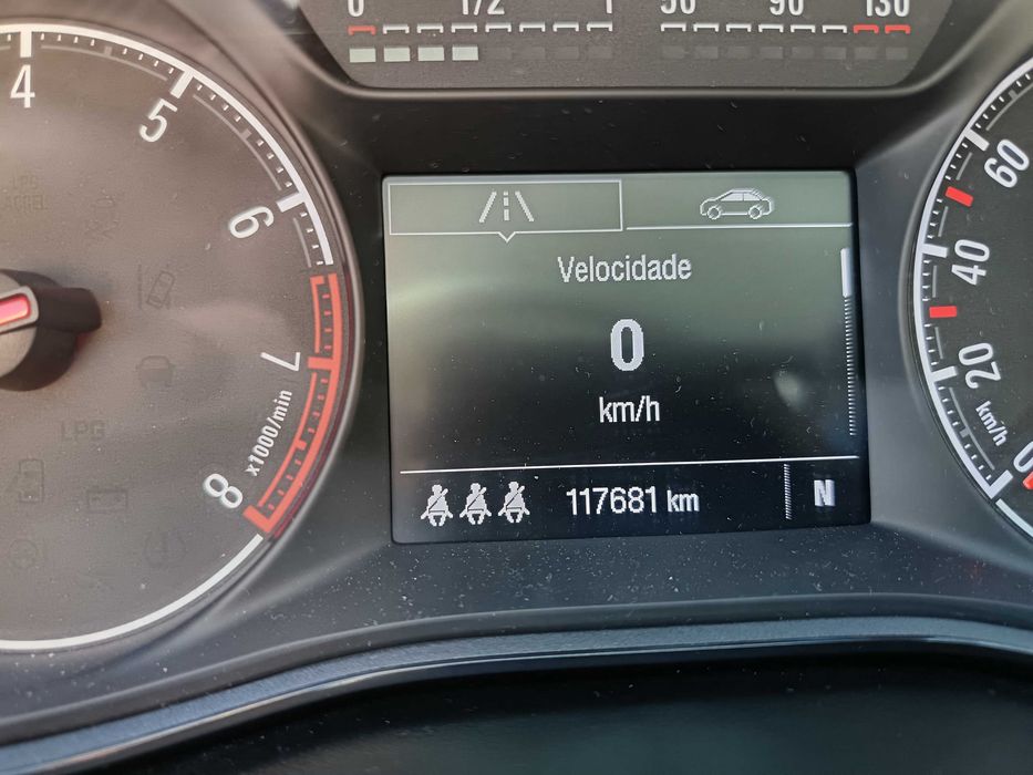 Opel Corsa Cx Automática