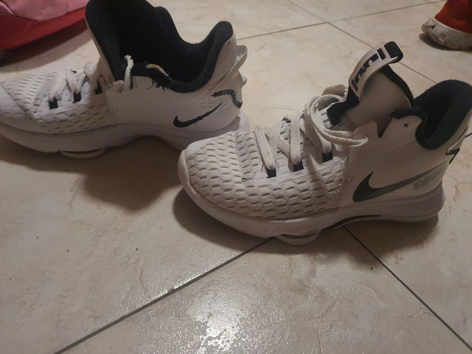 Sprzedam buty za kostkę