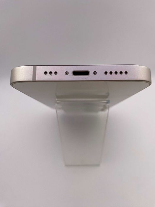 Smartfon Apple iPhone 13 4 GB / 128 GB 5G biały