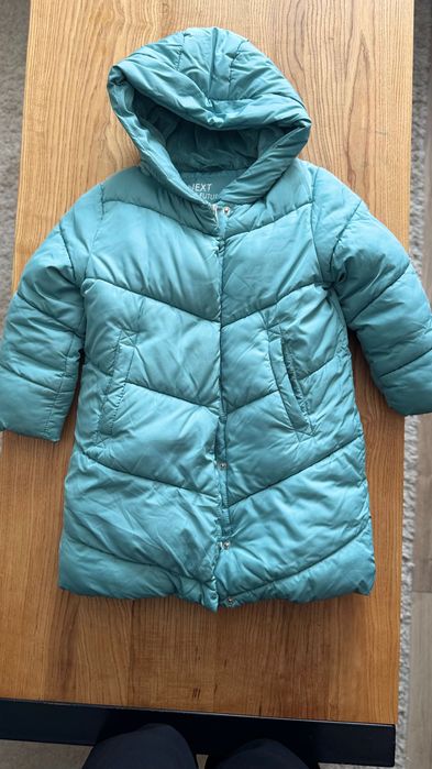 Зимова куртка для дівчинки Next