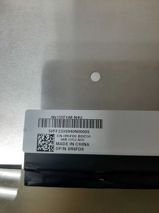 Ecra lcd portatil de 15.6 polegadas [Novo]