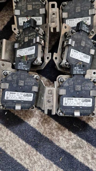 Радар дістронік acc Audi A6/A7/A8  Q5/Q7/Q8 лівий правий