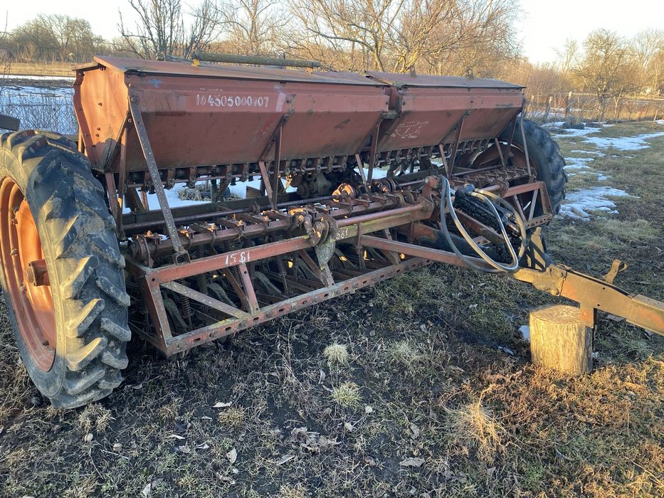 Продам сівалку СЗ-3,6 не гнила питання за тел