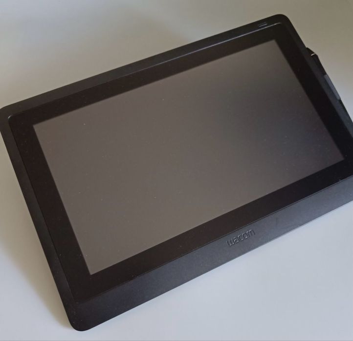 Wacom cintiq 16 графічний планшет монітор та підставка для планшета