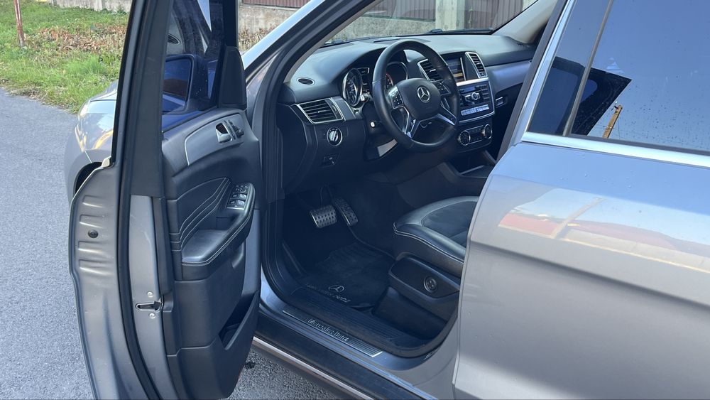 Mercedes-Benz ML350 2012 пневмо 3.0 diz