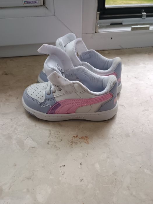 Buty dziecięce używane