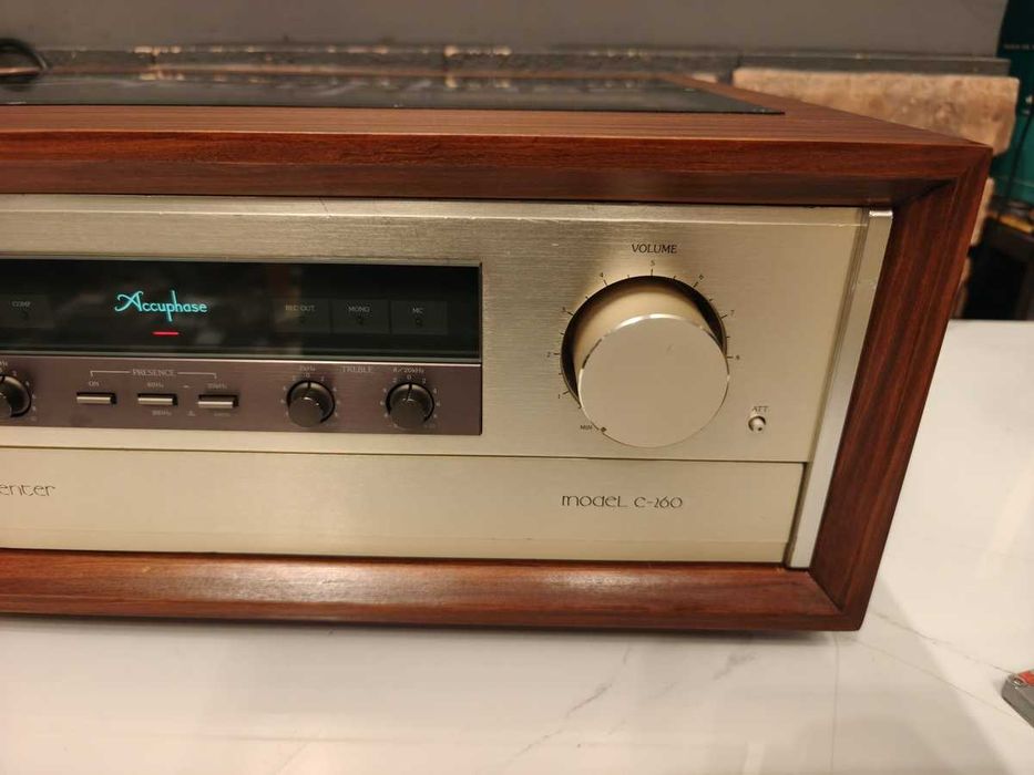 ACCUPHASE C-260 Unikatowy przedwzmacniacz ! Hi-End ! Nowa obudowa ! TOP