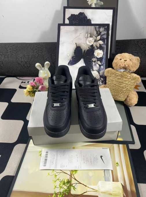 Nike_Air_Force_1_Low_07_Black Rozmiar.42