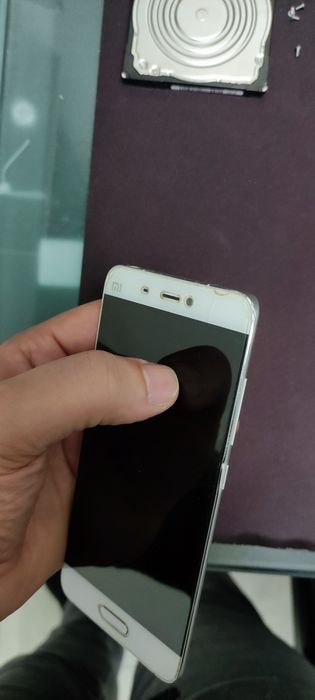 Xiaomi MI 5 3gb ram 64gb memória