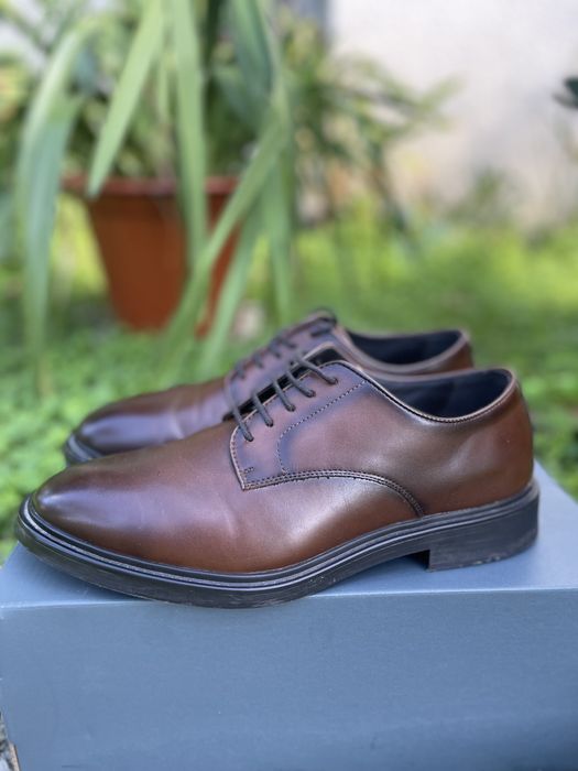 Sapatos Zara castanhos