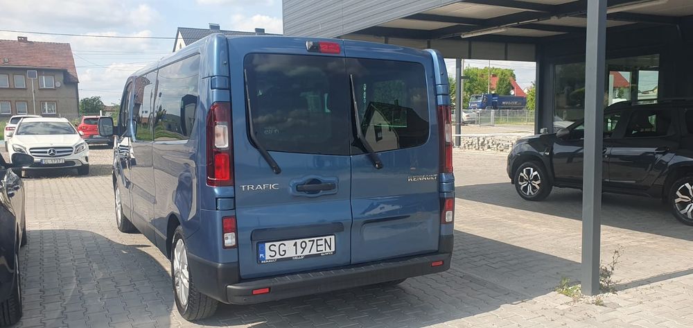 Wynajem busa 9 os tanio