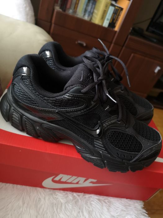 Nike V5 Rnr czarne buty sportowe