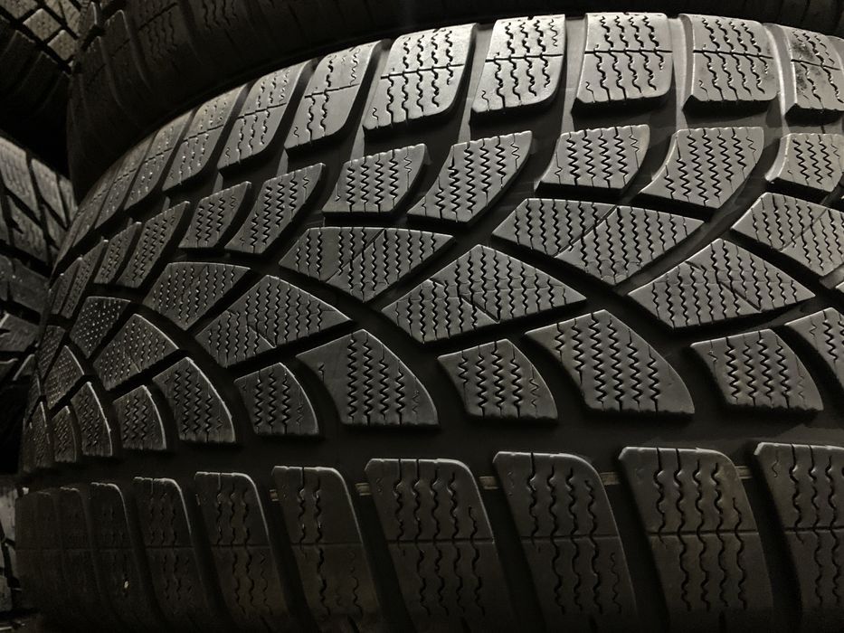 Шини б/у зима 245/50-18 Dunlop 3D  RSC шини б/в зима Комплект , пара