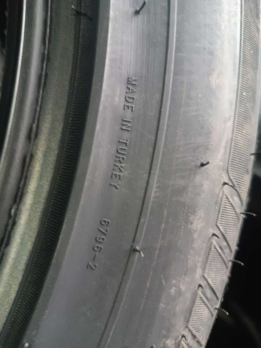 Petlas 235/55 R19 105V XL W671