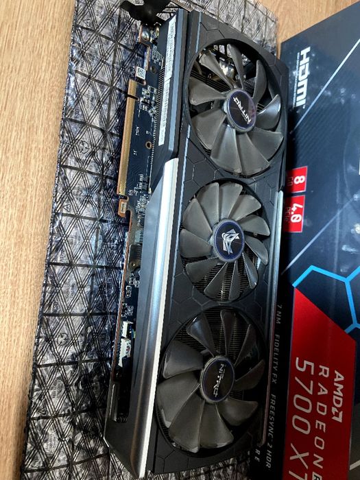 Відеокарта Sapphire AMD Radeon RX 5700 XT 8Gb Special Edition Nitro+