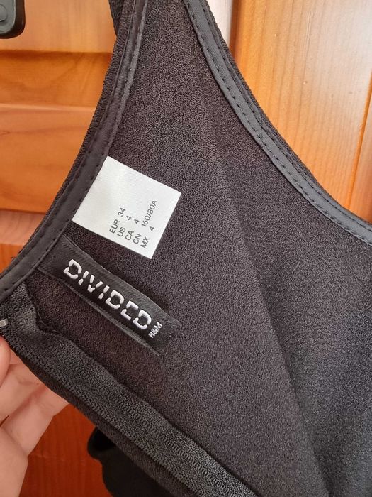 Vestido preto com renda na cintura H&M, tamanho 34 - nunca usado