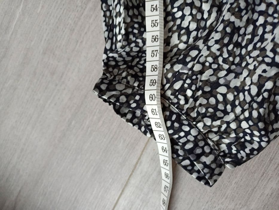 Bluza w kropki, rozmiar 40