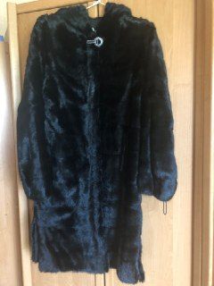 Продам шубу норковую