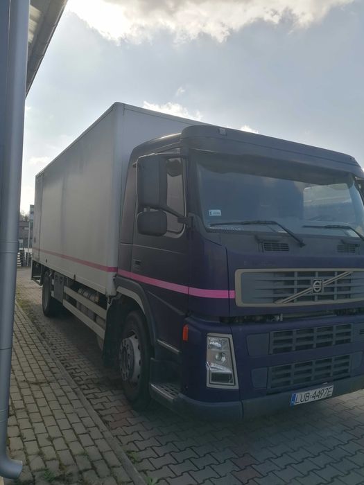 VOLVO FM9 4X2R 2005R 568926 KM