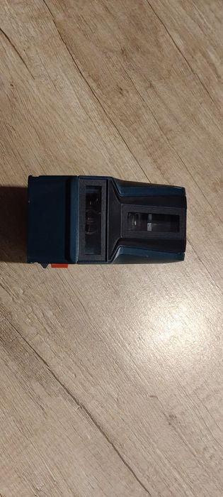 Laser krzyżowy Bosch GLL 2-10