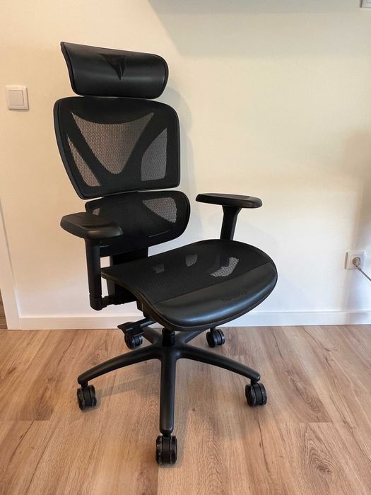 ThunderX3 XTC Cadeira Gaming Ergonómica Preta