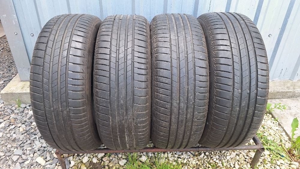 Opony letnie Bridgestone 205/60 16, 6,8mm