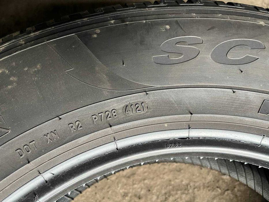Шини зима 235/65/R17 Pirelli Winter Sottozero 3