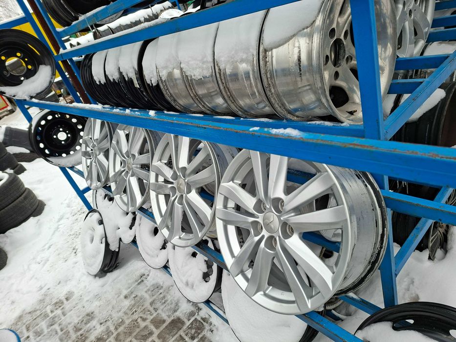 Диски  Мітсубісі 5/114,3 R17 6,5J ET46 Mitsubishi .