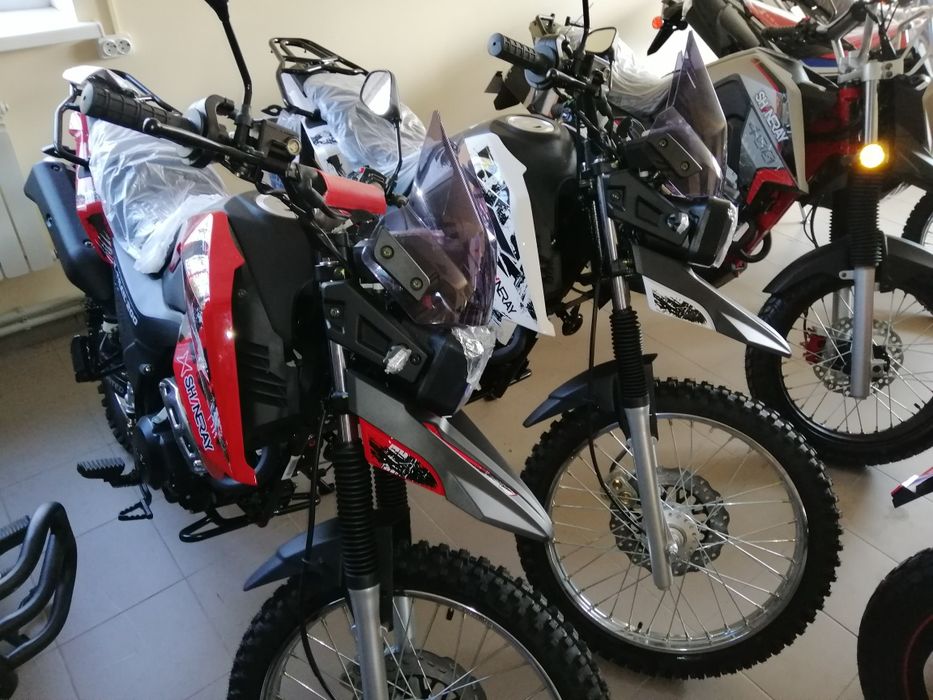 Мотоцикл ендуро крос Lonsin Pruss 200 см3