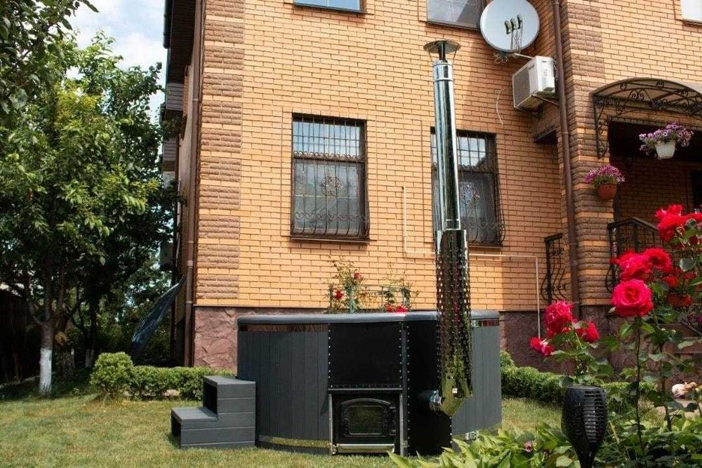 Джакузі з вбудованою пічкою. Карпатський чан на дровах для 5-х осіб.