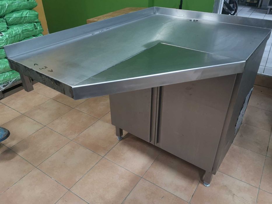 meble nierdzewne gastronomiczne