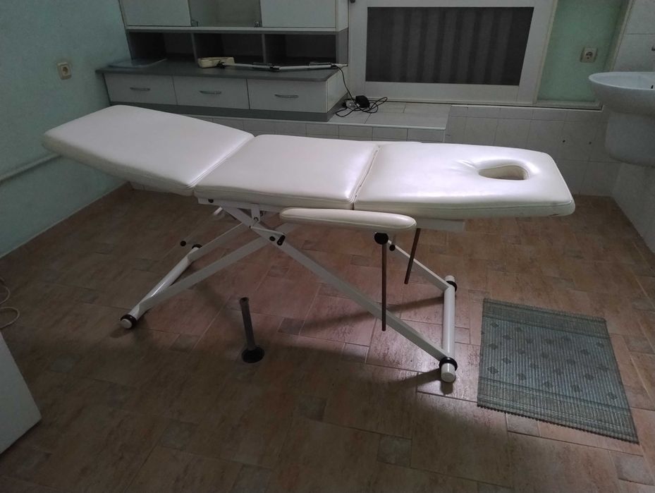 Массажный Косметологический Стол Кушетка Крепкий стальной каркас