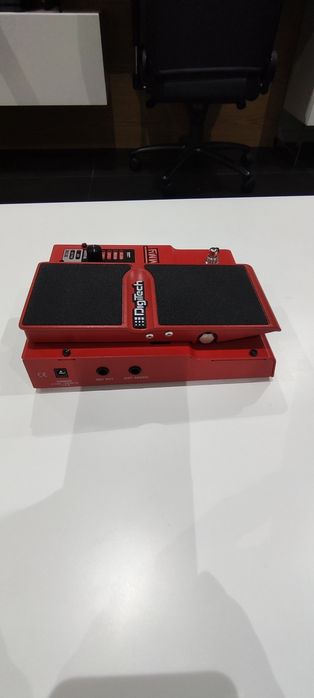 Pedal Digitech wahmmy