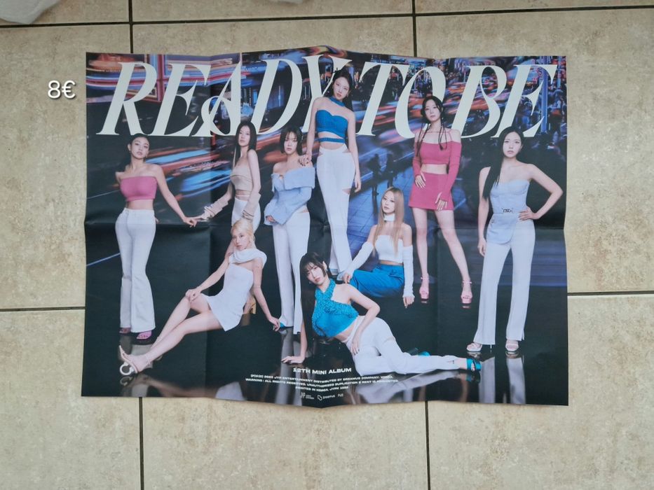 Photocards e posters das Twice