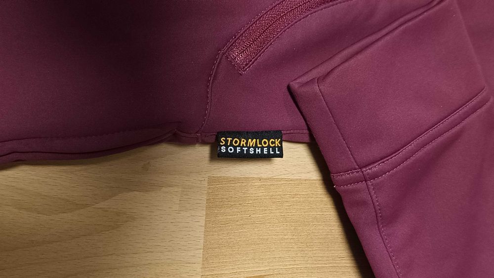 Kurtka turystyczna softshell JACK WOLFSKIN STORMLOCK SOFTSHELL r.S stan idealny