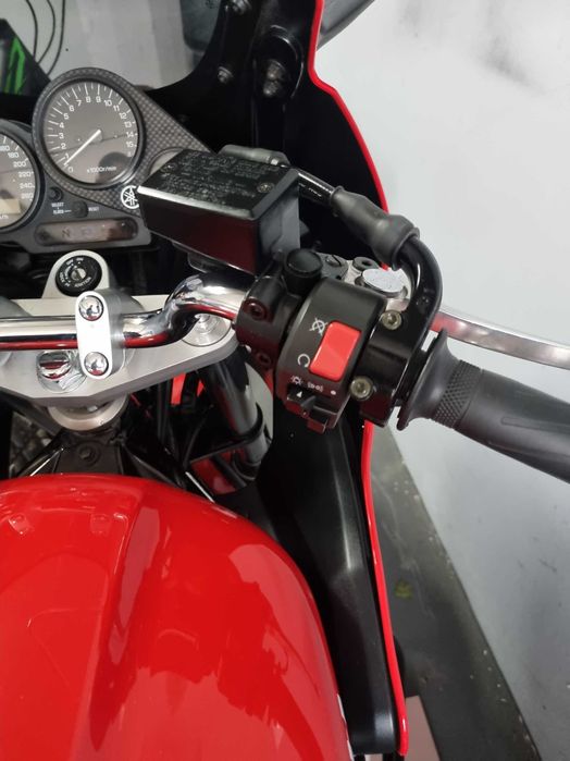 YAMAHA FZS 600 FAZER (FZ, Hornet, Bandit)