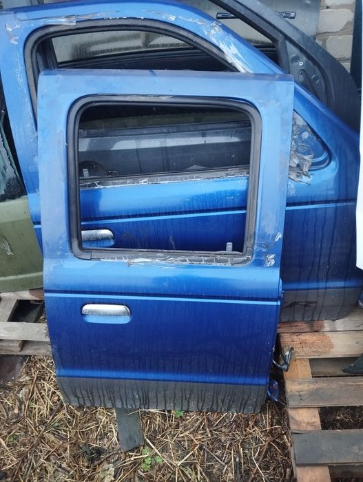 Дверь форд Ренжер Мазда BT2500