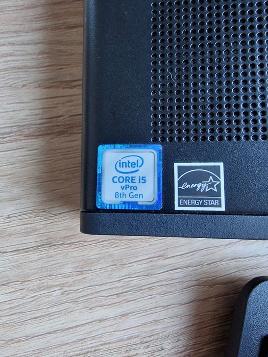 HP Elitedesk 800 G4 Mini PC with i5 Processor + 24" TV Monitor64751823096067122