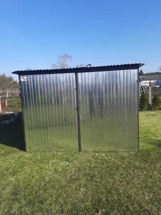 Garaż Hala Wiata / drewutnia