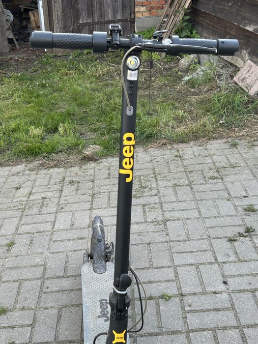 Hulajnoga elektryczna JEEP Sentinel Doinwestowana