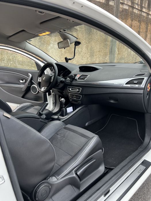 RENAULT Mégane III Coupé Gtline 1.5 dci 110cv