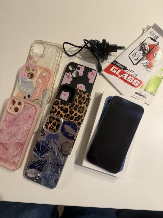 Iphone 13 128GB - telefon