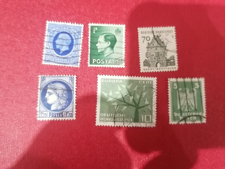 Różne znaczki pocztowe