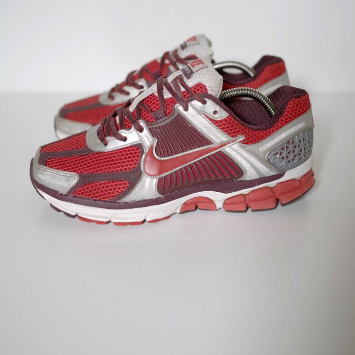 Кросівки Nike Zoom Vomero 5 оригінал 38.5 розмір стан дуже гарний